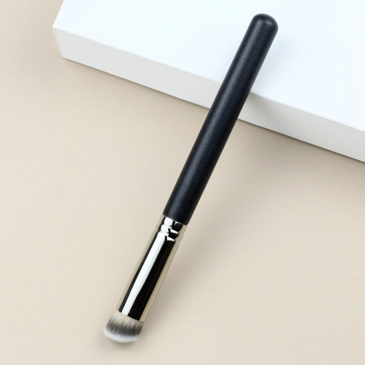 LOYBJ Foundation & Concealer Brush – 170/270/370